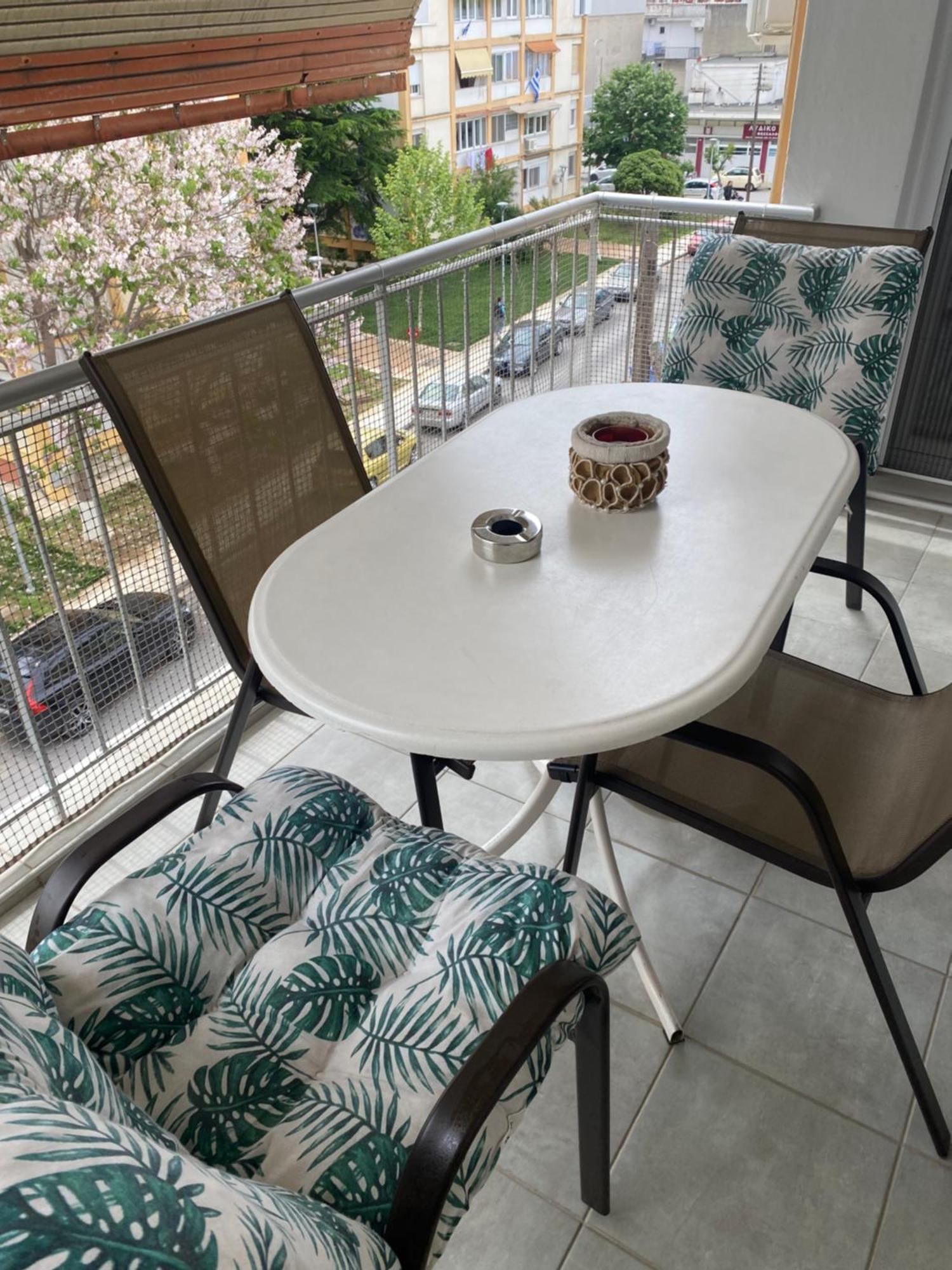 Bright Spacious Two-Bedroom Apartment Thessaloníki Exteriör bild