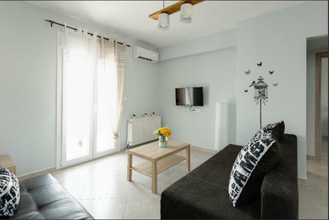 Bright Spacious Two-Bedroom Apartment Thessaloníki Exteriör bild